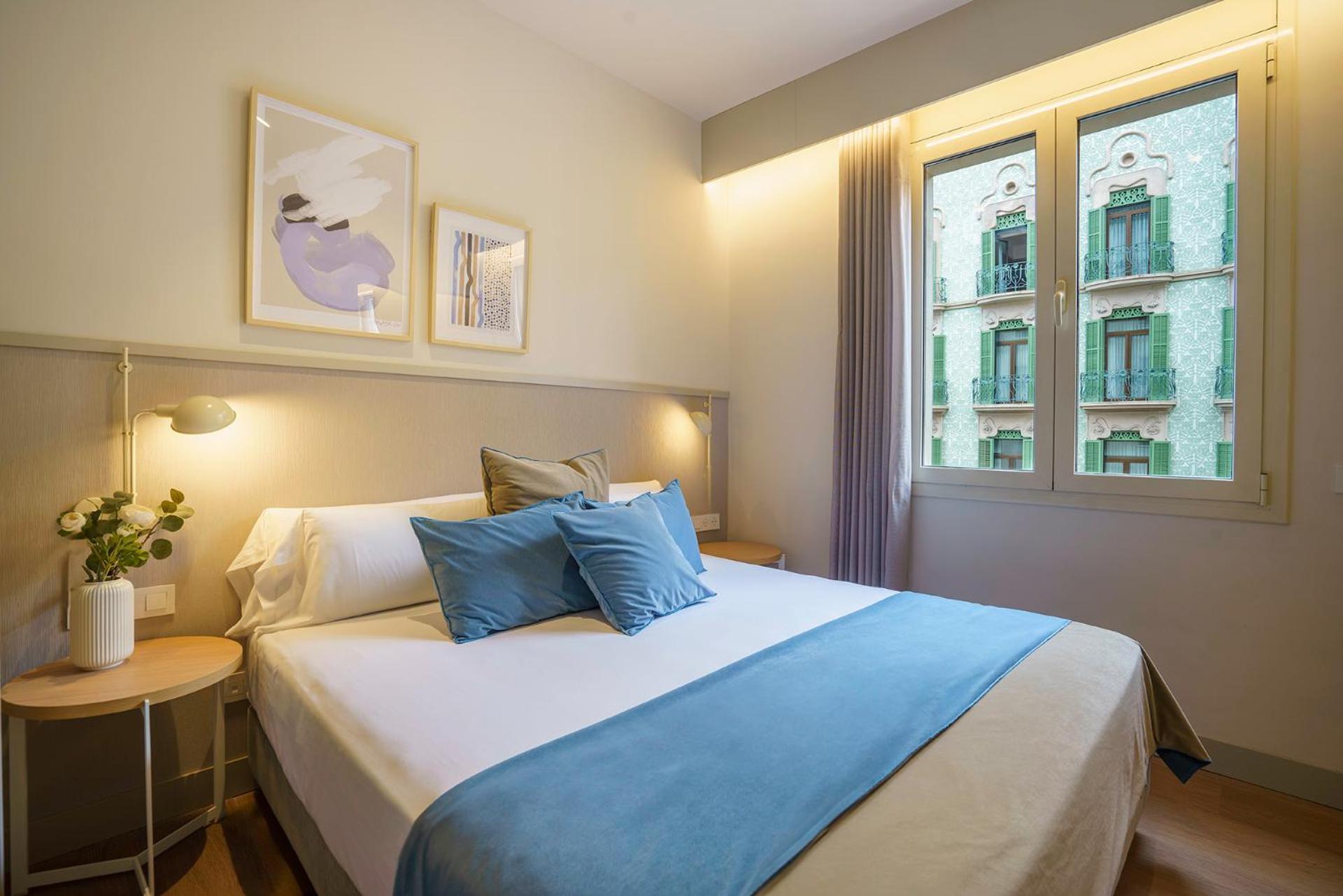 Fisa Rentals Ramblas Apartments — Photos 2